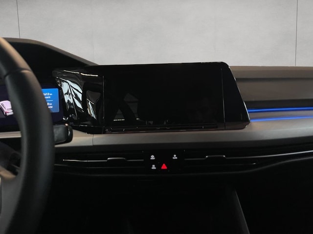 Volkswagen Golf 1.5 eTSI DSG Life Variant