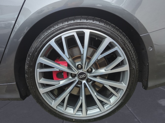 Audi S6 Avant Quattro