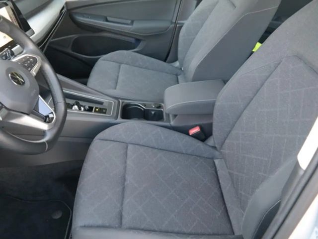 Volkswagen Golf DSG Golf VIII Life Variant