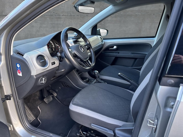 Volkswagen e-up! Plus Style