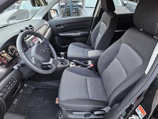 Suzuki Vitara AllGrip Hybrid Shine