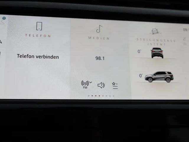 Land Rover Discovery Sport AWD SE