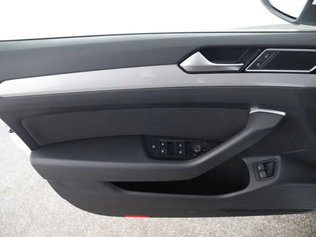 Volkswagen Passat GTE Variant