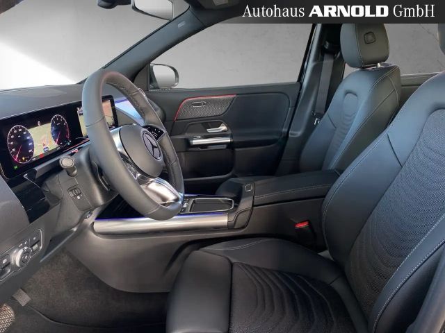 Mercedes-Benz GLA 180 Progressive