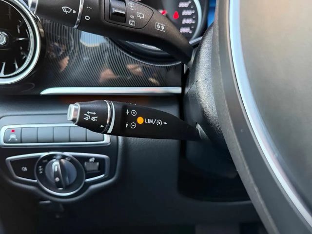 Mercedes-Benz V 250 Edition Airmatic*Tempomat*LED*AHK*