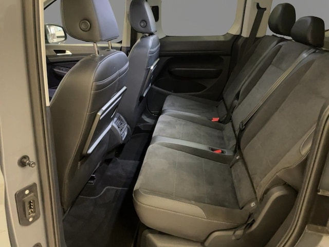 Volkswagen Caddy 1.5 TSI DSG Style