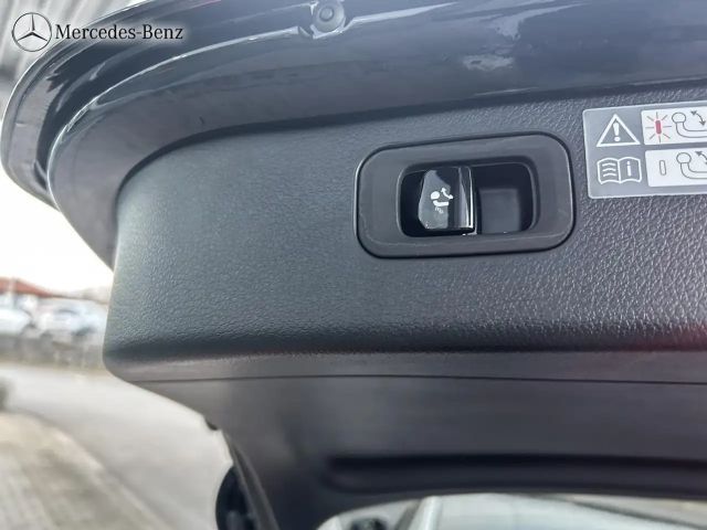 Mercedes-Benz C 220 AVANTGARDE C 220 d Estate