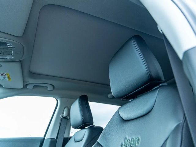 Jeep Compass MY25 NORTH STAR