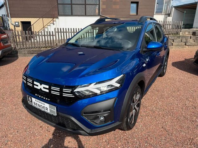 Dacia Sandero Stepway TCe 90