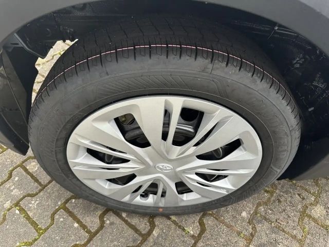 Toyota Aygo X Hatchback Play X-play