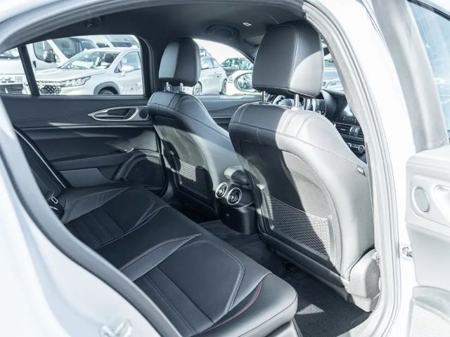 Alfa Romeo Giulia Turbo