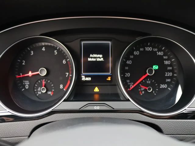 Volkswagen Passat 1.5 TSI Business DSG Variant