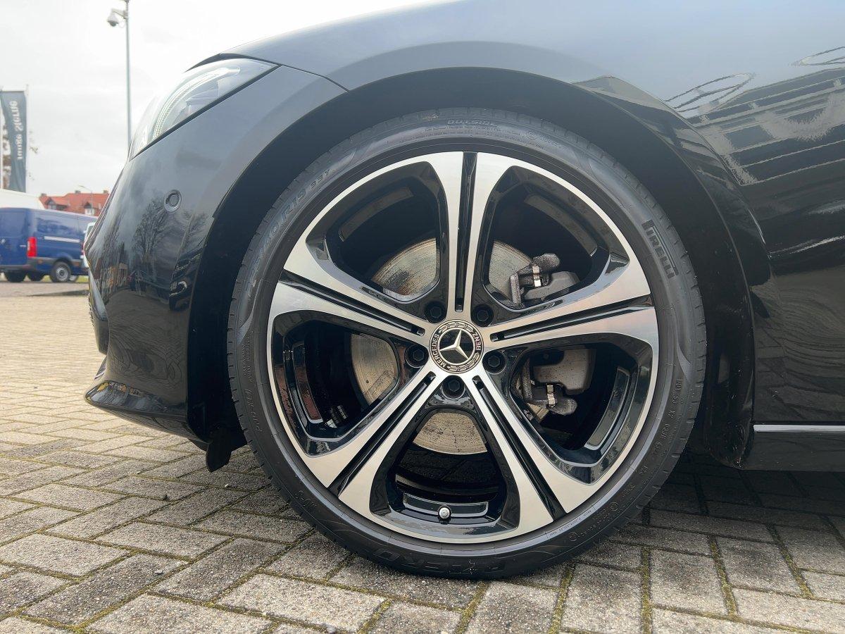 Mercedes-Benz C 300 AVANTGARDE C 300 d Estate