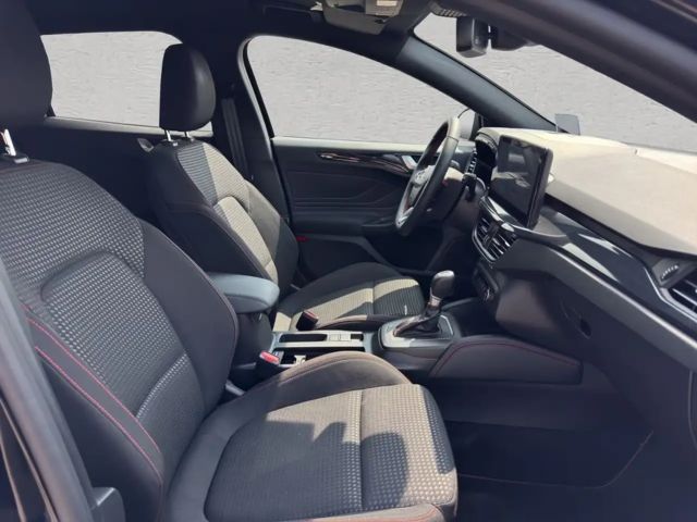 Ford Focus EcoBoost ST Line Wagon