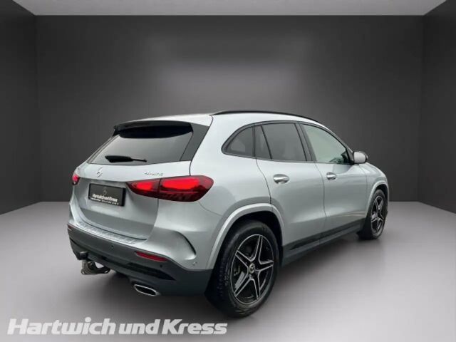 Mercedes-Benz GLA 220 4MATIC AMG Line
