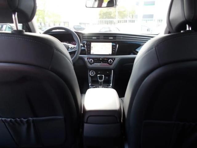 SsangYong Korando Blackline 1.5T LED, Navi, Keyless, Aku 18"