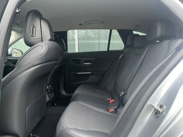 Mercedes-Benz C 180 AVANTGARDE Estate