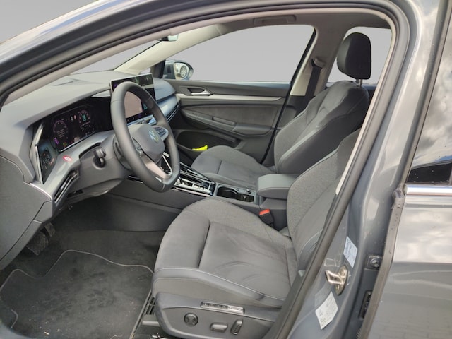 Volkswagen Golf 1.5 eTSI Golf VIII Style