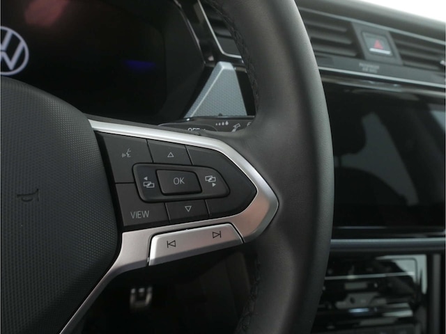 Volkswagen Touran 1.5 TSI DSG