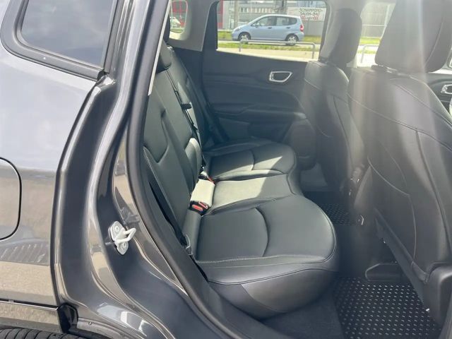 Jeep Compass Hybrid Summit