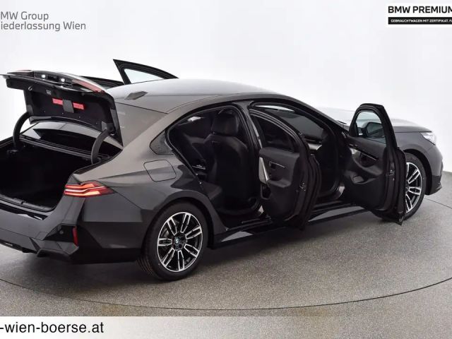 BMW 520 520d Sedan xDrive