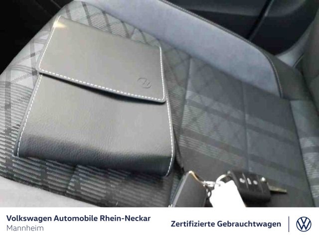 Volkswagen T-Roc 1.5 TSI DSG R-Line