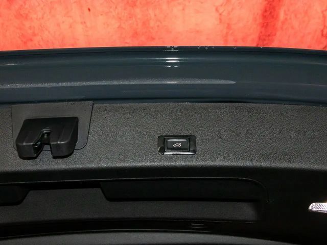 Audi Q8 e-tron 50 Quattro