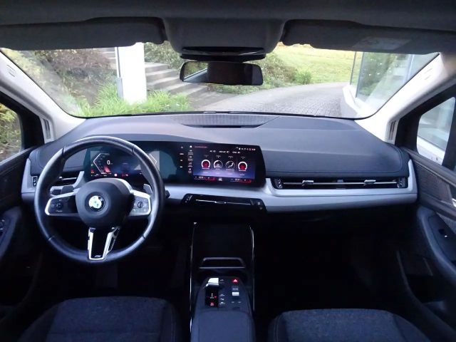 BMW 220 220i Active Tourer