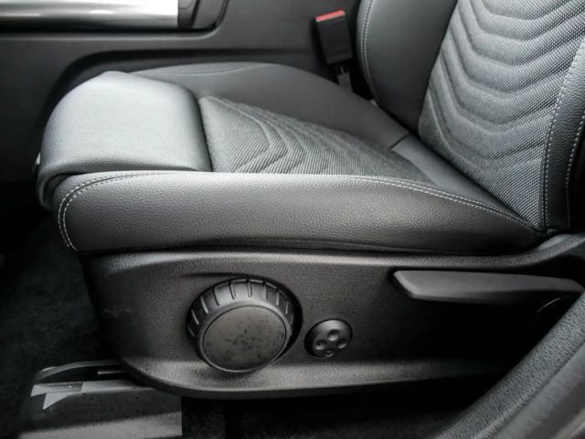 Mercedes-Benz EQA 300 4MATIC Progressive