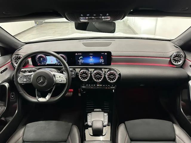 Mercedes-Benz CLA 180 AMG Line Shooting Brake