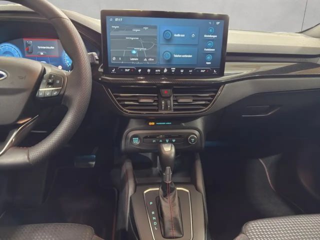 Ford Focus ST Line Wagon