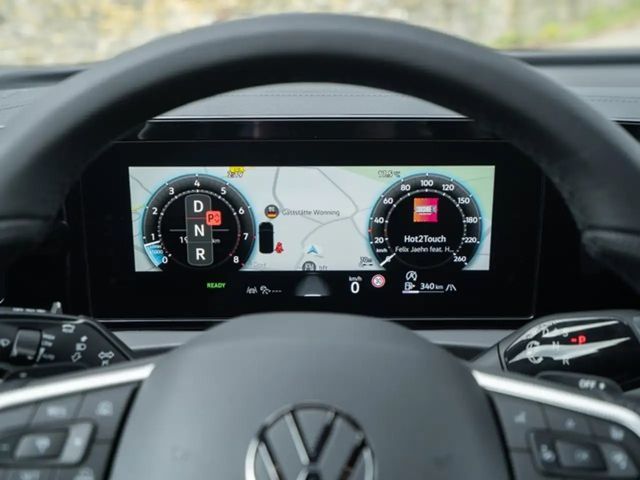 Volkswagen Tiguan DSG R-Line Style