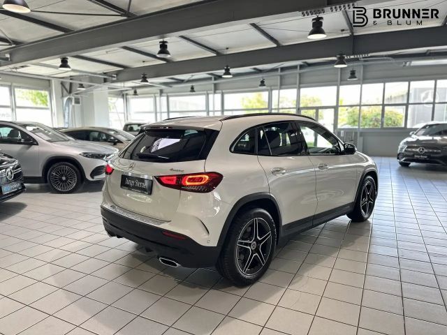 Mercedes-Benz GLA 250 4MATIC AMG Line