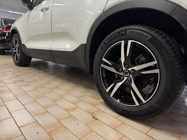 Volvo XC40 Dark Plus