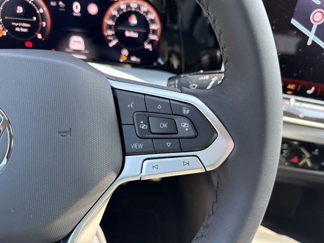 Volkswagen Golf 1.5 TSI Golf VIII