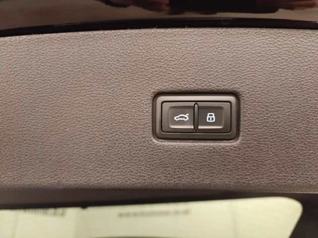 Audi Q8 55 TFSI Hybride Quattro