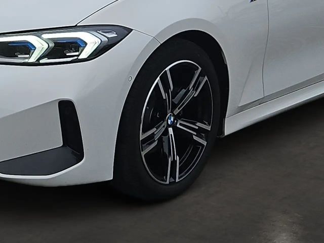 BMW 320 320i M-Sport Touring