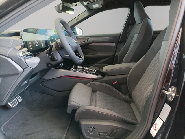 Audi A6 Avant Quattro S-Tronic