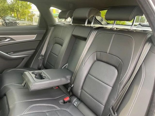 Jaguar F-Pace AWD D200 R-Dynamic