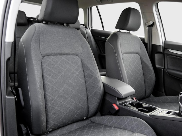 Volkswagen Golf 1.5 TSI Golf VIII Life Variant