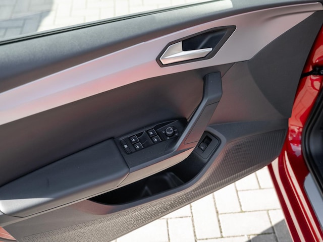 Seat Leon 1.5 eTSI DSG Sportstourer