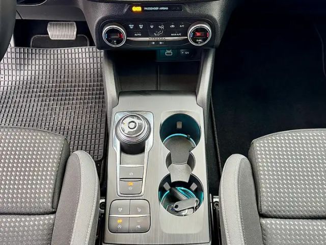 Ford Focus Cool & Connect