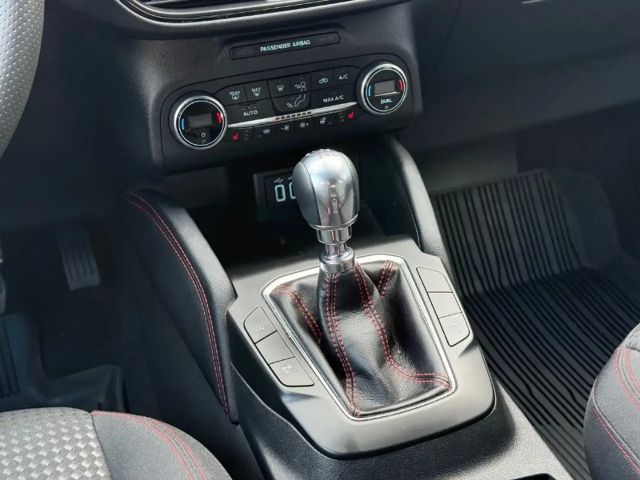 Ford Kuga EcoBoost ST Line