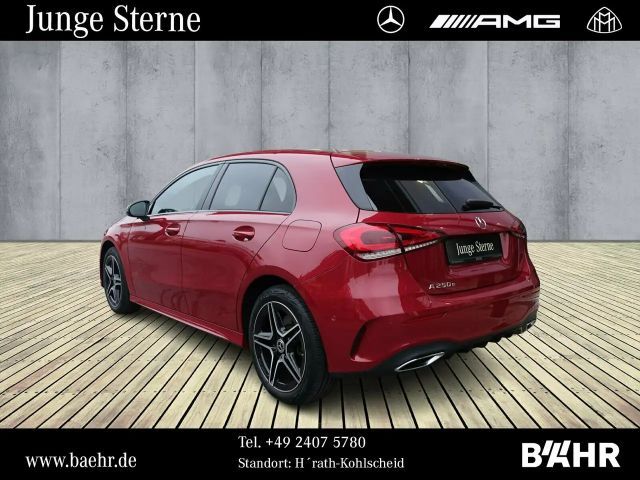 Mercedes-Benz A 250 A 250 e AMG Line
