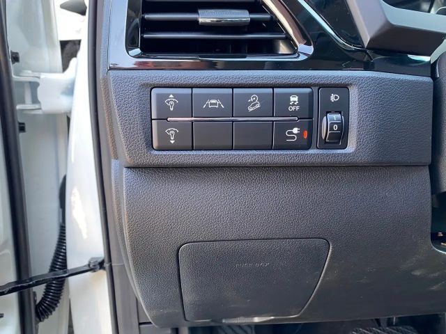 SsangYong Korando E-Motion Platinum. 20.640 Euro Preisvorteil!