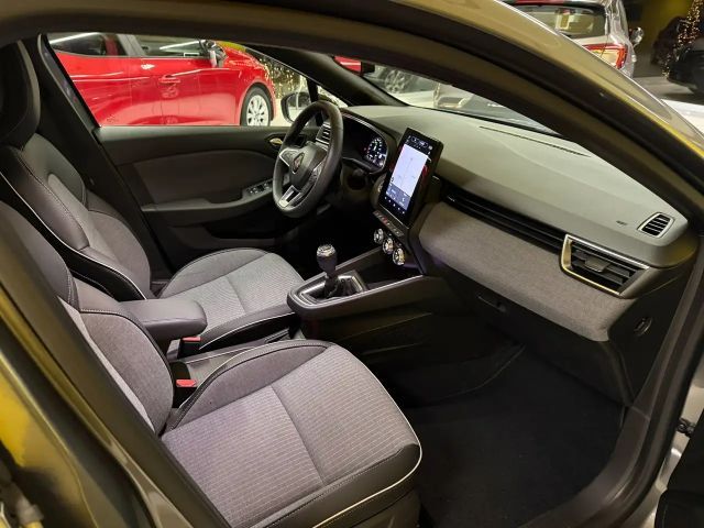 Renault Clio TCe 90 Techno