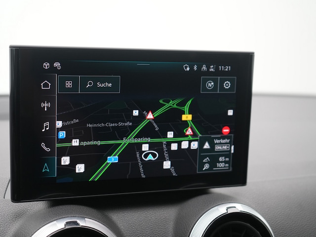 Audi Q2 30 TFSI S-Line