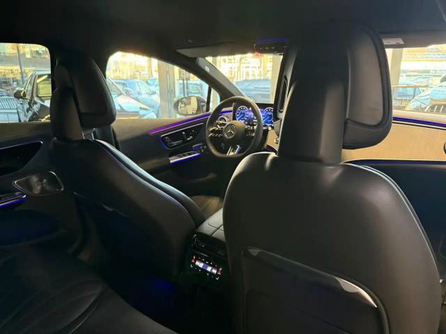 Mercedes-Benz EQE 300 AMG Line Sedan