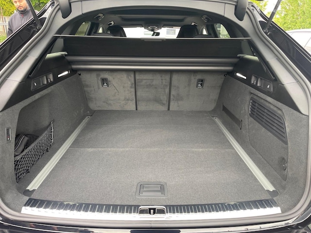 Audi A6 e-tron Avant Performance Quattro