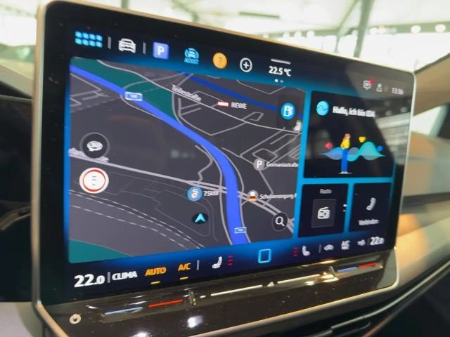 Volkswagen Golf 1.5 eTSI DSG Golf VIII Life